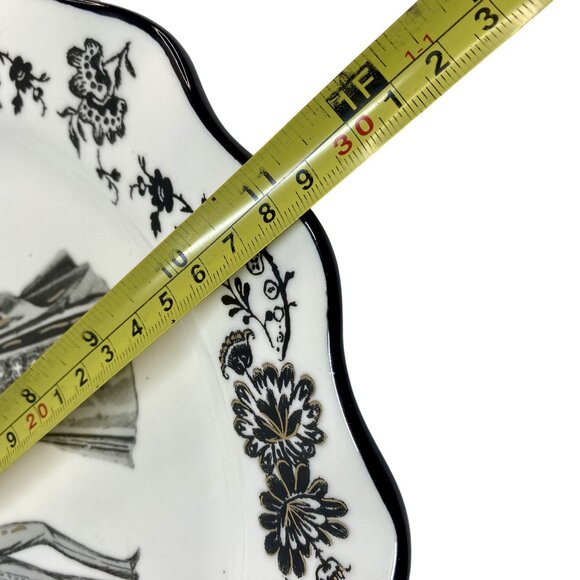 Potters Studio Ceramic Plate Black Floral & Victorian Skeleton Couple Halloween - Picture 4 of 4